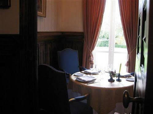 Hotel Chateau Du Val Hillion Kültér fotó
